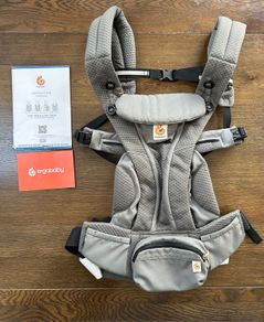 Ergobaby Onmi breeze baby carrier