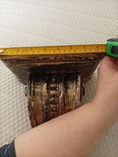 ornamental shelf
