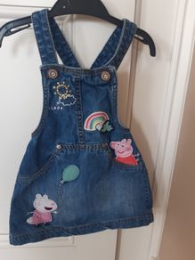 Girls Peppa pig pinafore
