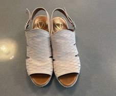 Suede Vigura mules
