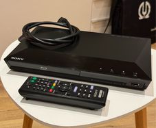 Sony BDP-S1100 Full HD Blu-Ray / DVD Player (With Remote & HDMI)