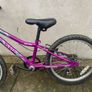 child's 6 speed bike in great condition Image 4