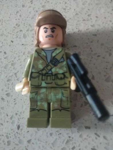 LEGO Star Wars Endor Rebel Trooper minifigure