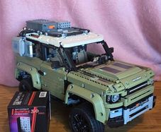 Lego Technic Land Rover Defender 42110