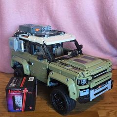 Lego Technic Land Rover Defender 42110