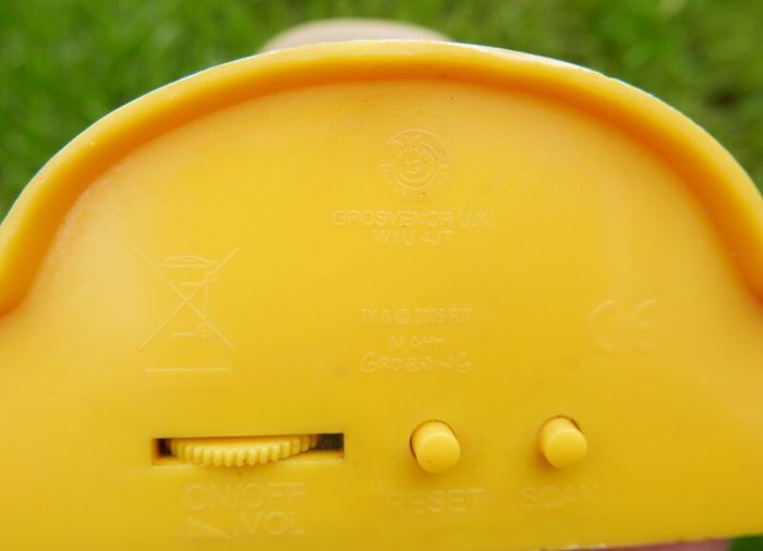 Vintage Rare Homer Shower Radio, Simpsons Radio,Homer Simpson plastic figure - wall mountable (not tested)
