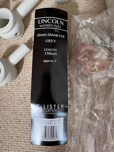 Lincoln Curtain pole