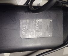 Charger hp pavilion 15 280W works perfect