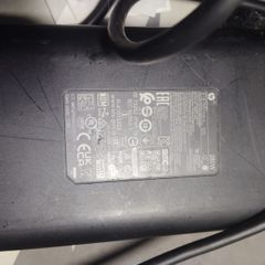 Charger hp pavilion 15 280W works perfect