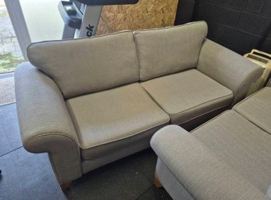 Beautful 3 +2 dfs sofa set