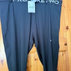 Plus size Nike pro leggings