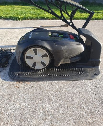 Greenworks Optimow 4