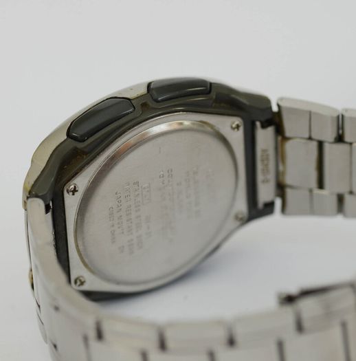 Casio Illuminator 2747 AW-81 Quartz Watch
