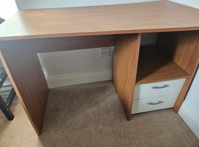 Home office desk