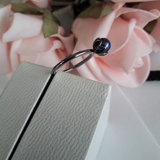 Brand new genuine Pandora freshwater pearl ring