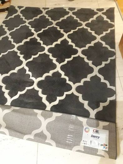 Rug