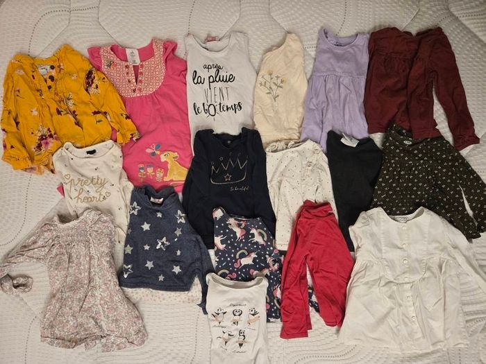 Size 2 Large bundle of girl's clothes. 24 months. Includes shipping