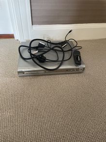 philips dvdr3300h/05 player and recorder