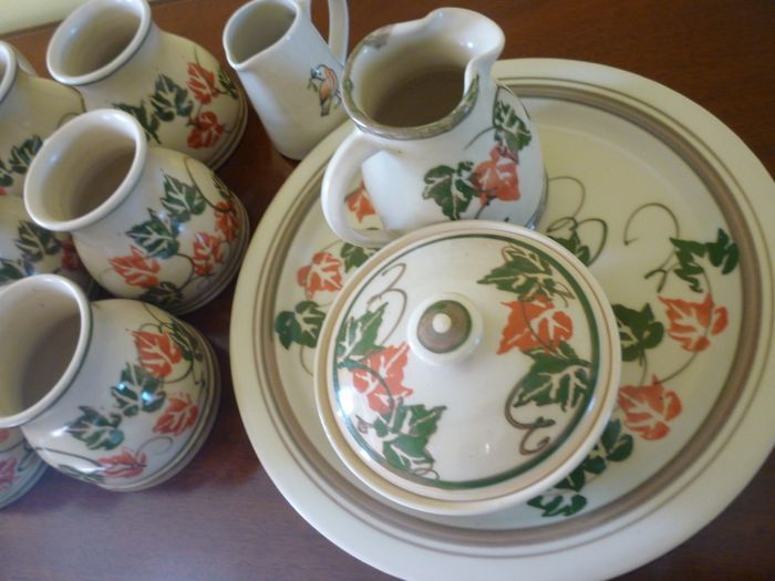Stoneware Jackson Pottery Coffee tea service 12 pieces. IMMACULATE. CLASSIC STONE WARE
