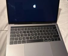 Apple MacBook Pro 2019 | 13.3-inch | Touch Bar