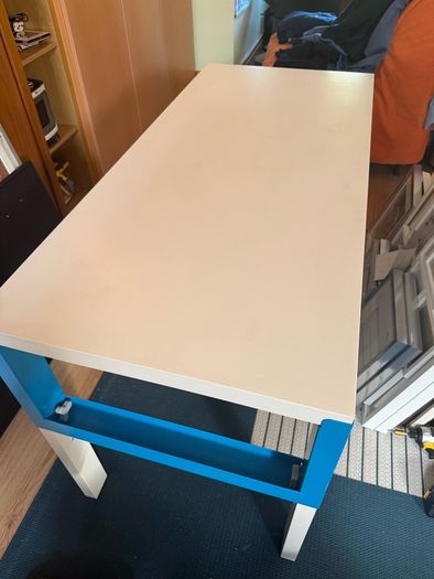 IKEA Pahl 130cm x 58cm Blue and White