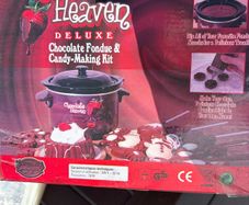 Electric chocolate fondue