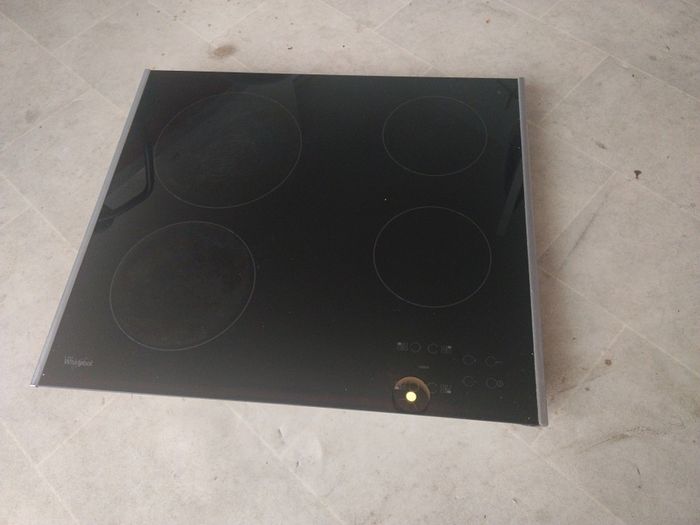 whirlpool electric hob