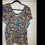 bundle of 4 tops ladies Image 3