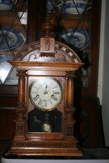 Antique Wood Carved P.H. S. 1800s Mantel Clock (in working order -  the clock doesn't ring) 21,5" x 11"