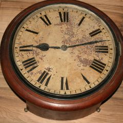 Vintage Wall Clock (unusual mechanism)(not working)