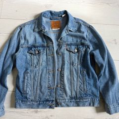 Levis jacket