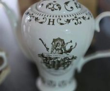 Hendrick's Gin Tea Set