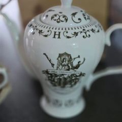 Hendrick's Gin Tea Set
