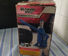 hydraulic bottle jack