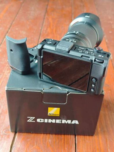 nikon