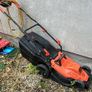 Black and decker lawn mover Image 2