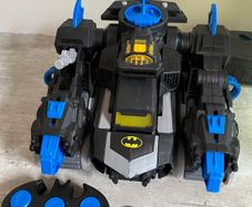 Batman - Imaginext DC Super Friends Remote Control Transforming Batbot