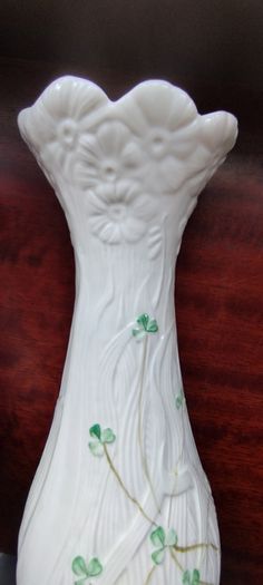 Beleek vase