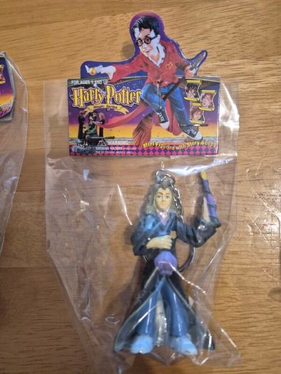 Harry Potter Keychains + mini notepad