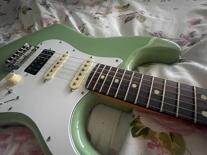 Fender player 2 Stratocaster upgraded