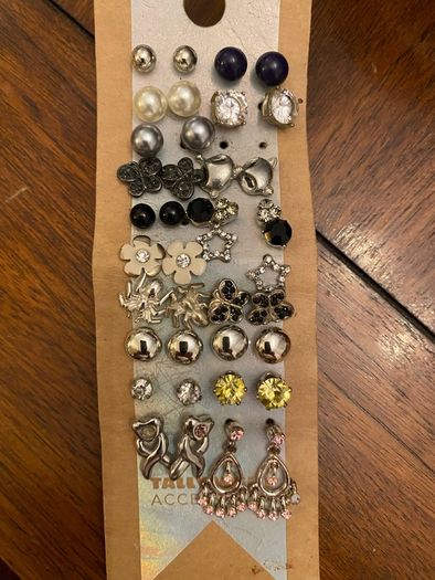 Costume Jewellery used