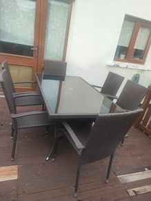 Outdoor garden table and chairs x6 glass top