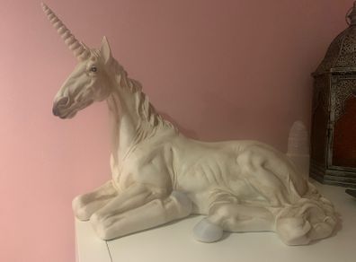 Large Unicorn Statue