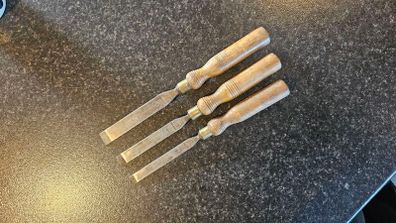 3 Mawhood chisels