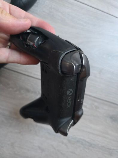 3 x Xbox Elite Series 2 Controllers (Free Post)
