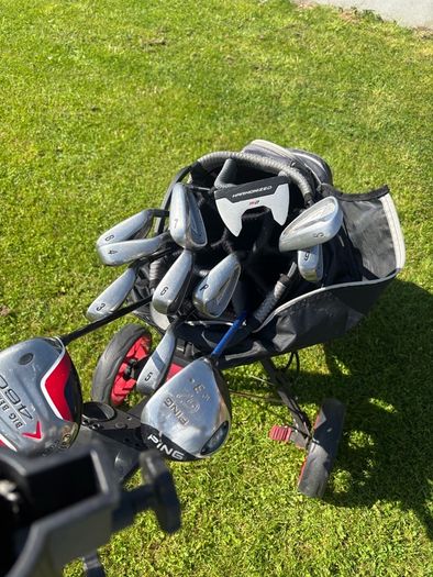 Full set of golf clubs, driver, bag & trolley