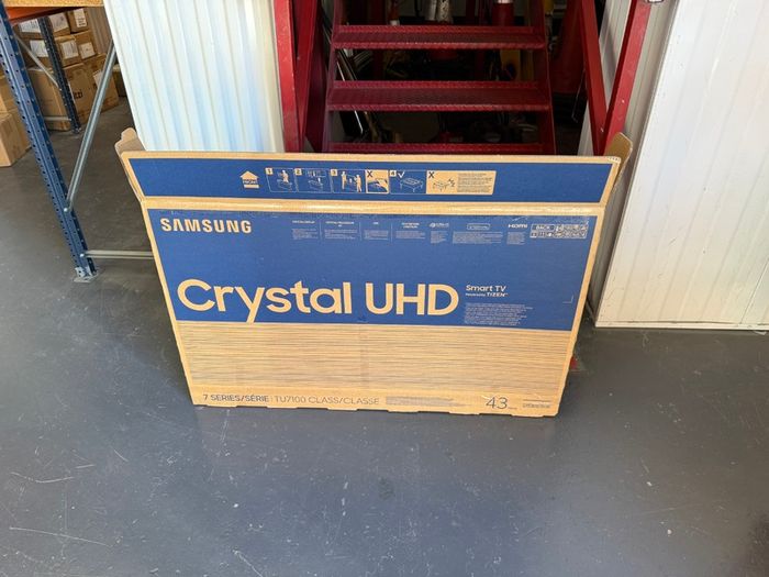 Samsung UE43TU7100K 7 Series - 43" LED-backlit LCD TV - 4K