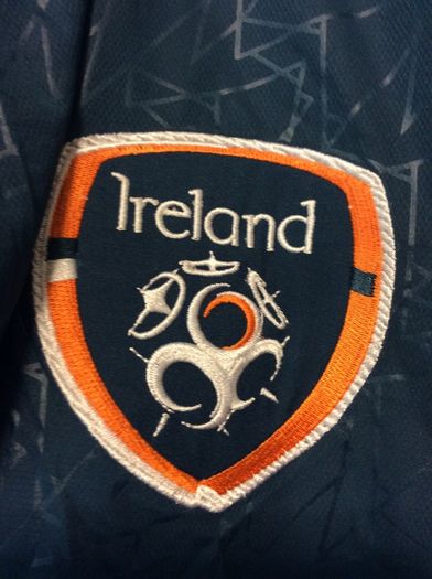 Ireland  Jacket. Official Umbro Ireland Football Mens Windcheater Jacket. Collect In Dublin Or Receive Via Post.