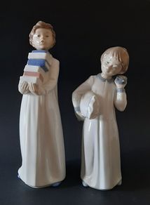 Figurines