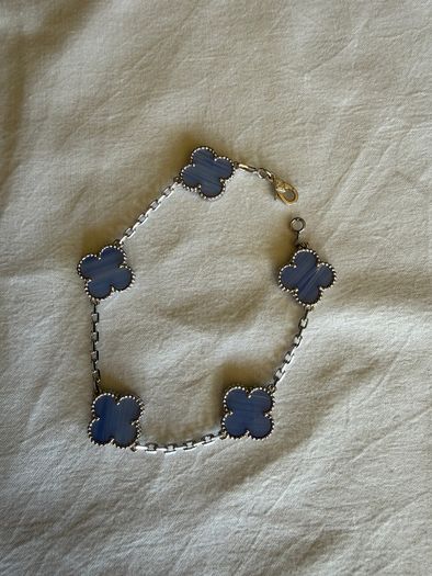 Clover agate stone bracelet
